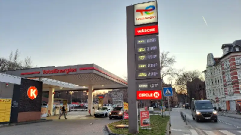 Spritpreis-Frust in Weißenfels: Wie Betriebe unter den hohen Tankkosten leiden