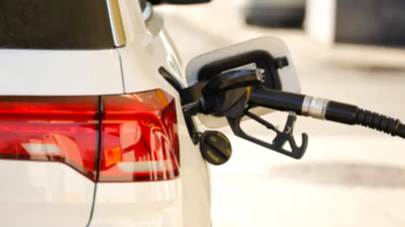 Spritpreise in Deutschland erreichen Rekordniveau – Nur Niederlande noch teurer