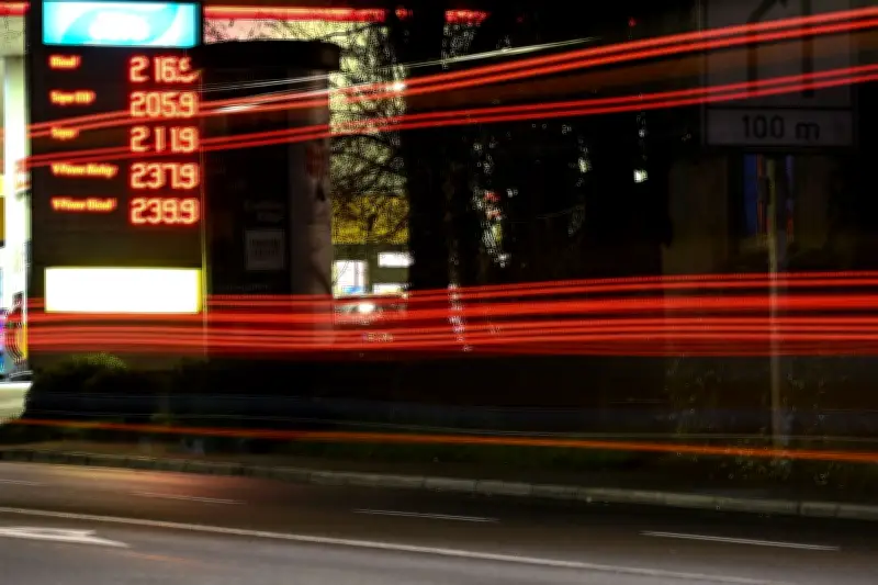 Spritpreise steigen weiterhin - doch das Tempo der Verteuerung verlangsamt sich