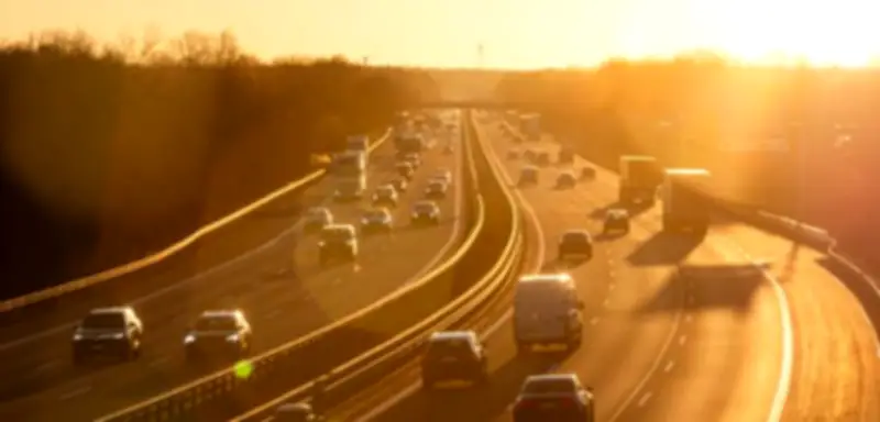 Spritpreisschock durch Irankonflikt: Wie Bürger mit steigenden Kosten umgehen