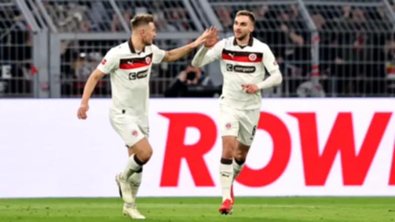 St. Pauli: Hauke Wahl spricht über bitteren Ausfall von James Sands