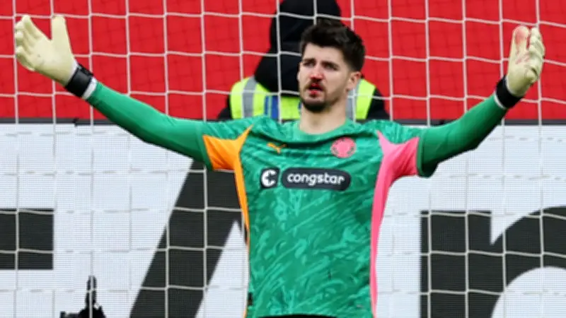 St. Paulis Torwart Nikola Vasilj: Blutige Nase, Monster-Paraden und WM-Hoffnung