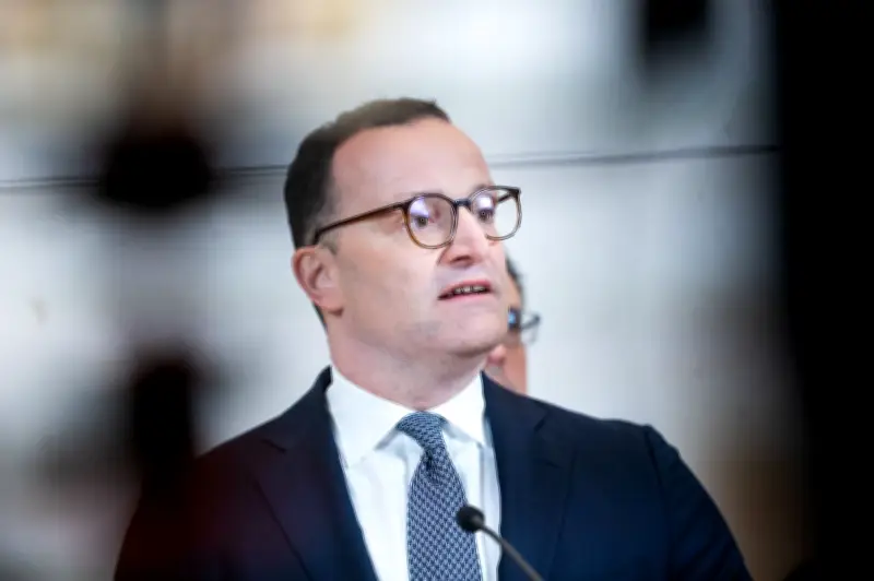 Staatsanwaltschaft stellt Verfahren gegen Jens Spahn wegen Masken-Beschaffung ein