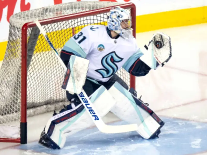 Starker Grubauer siegt in NHL - Pleiten für Seider und Peterka