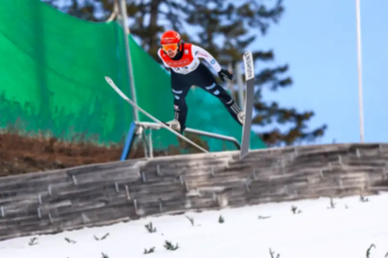 Starker Wind stoppt Frauen-Skifliegen in Norwegen: Deutscher Rekordflug ungültig