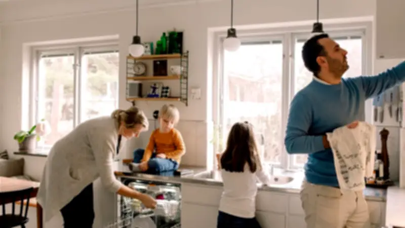 Städdag-Methode: Schwedischer Putztag für mehr Struktur im Haushalt