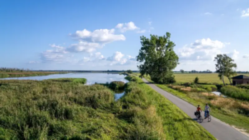 Stettiner Haff Rundweg: Natur, Geschichte und Kultur auf 310 Radkilometern