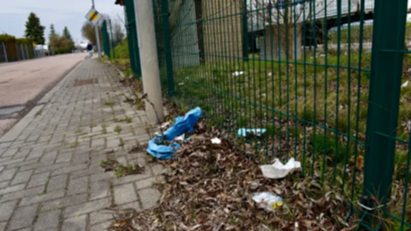 Stolperfallen und Dunkelheit: Ortschef reagiert auf Kritik am Gewerbegebiet Hübitz