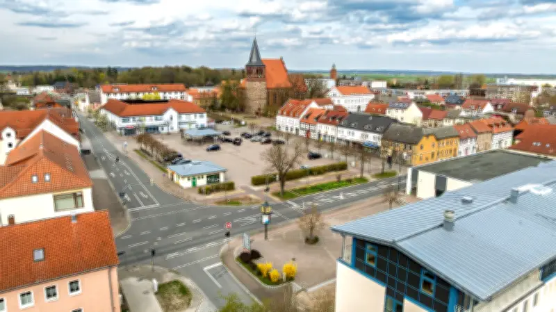 Strasburgs Zukunft: Wie eine schrumpfende Stadt trotz Kinderarmut und Pflegekrise überleben will