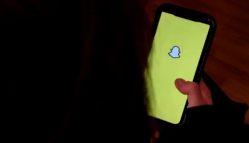 Streit um Social-Media-Verbot für Jugendliche unter 14 Jahren in Halle