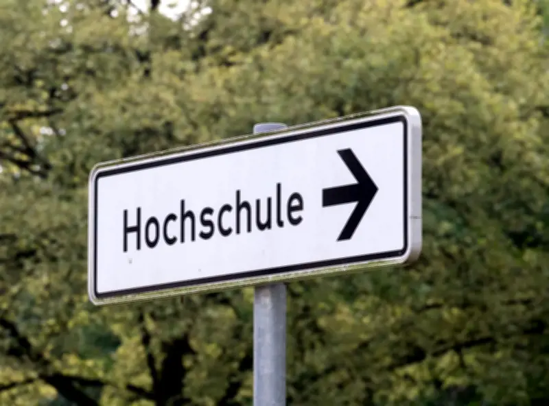 Studierendenzahlen in Thüringen steigen erneut - IU Internationale Hochschule als Haupttreiber