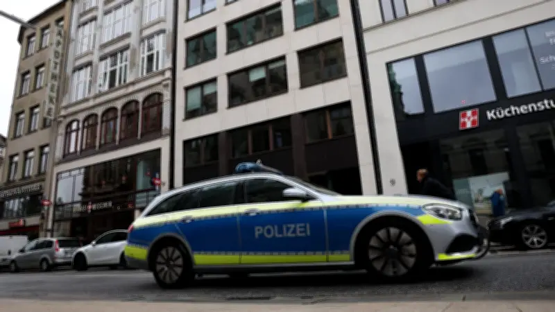 System 360 Grad im Fokus: Ex-BND-Chef im Aufsichtsrat bei Bestechungsvorwürfen gegen Polizei