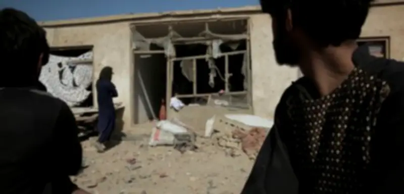 Taliban werfen Pakistan tödliche Luftangriffe auf Kabul vor – Konflikt eskaliert