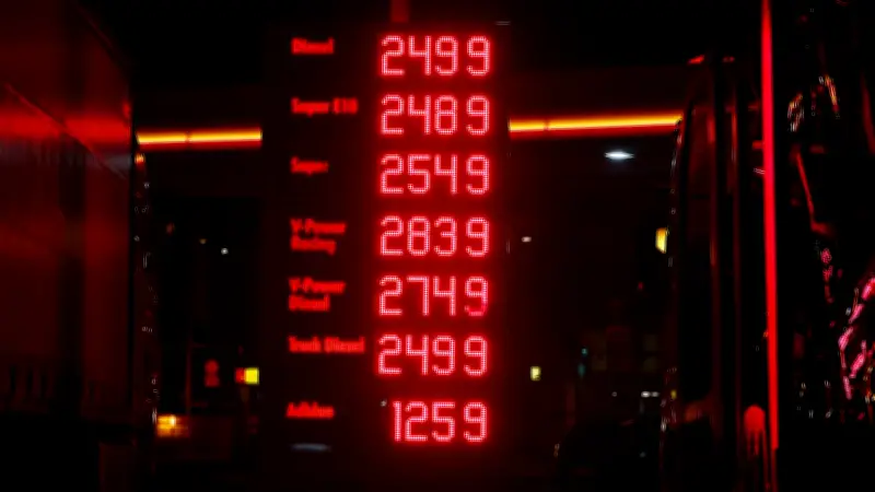 Tank-Abzocke: Große Koalition beschuldigt Ölkonzerne der Erpressung