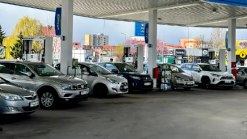 Tank-Tourismus-Boom: Deutsche stürmen Polens Billig-Tankstellen nach Preisdeckelung