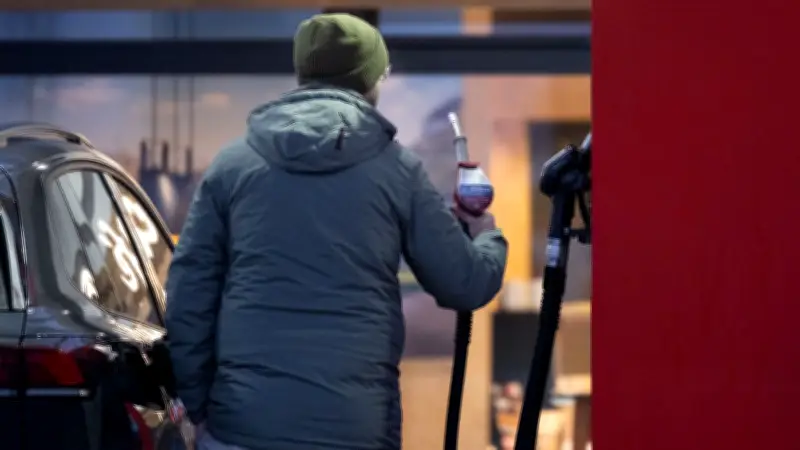 Tankstellenbetreiber in Anklam hält trotz Iran-Krieg Spritpreise niedrig: „Ich bin kein Abzocker“