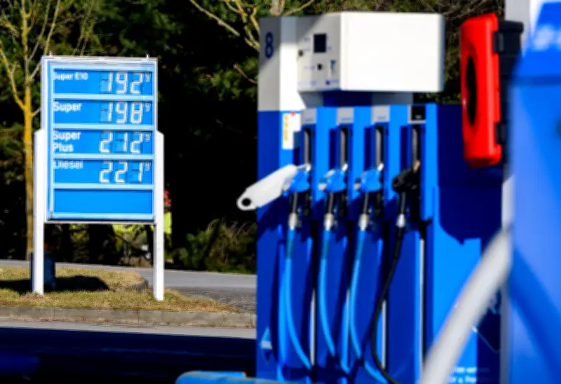 Tankstellenbetreiber klagen über Abzocke: Hohe Spritpreise nach Iran-Krieg