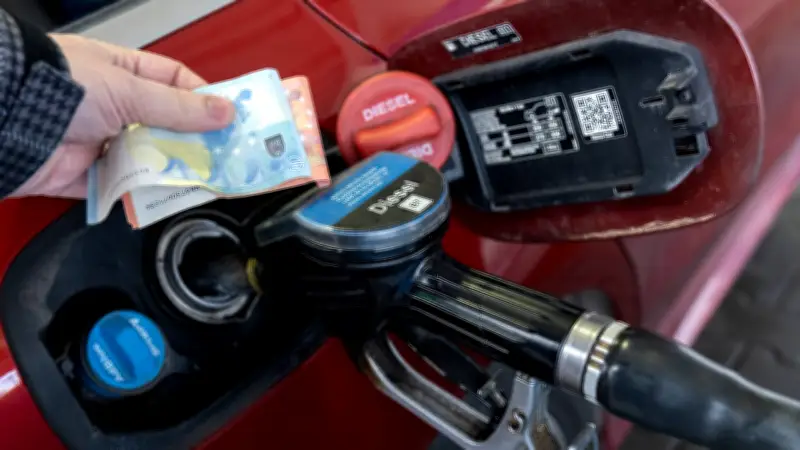 Tankstellenverband klagt an: Spritpreis-Explosion ist reine Abzocke der Konzerne