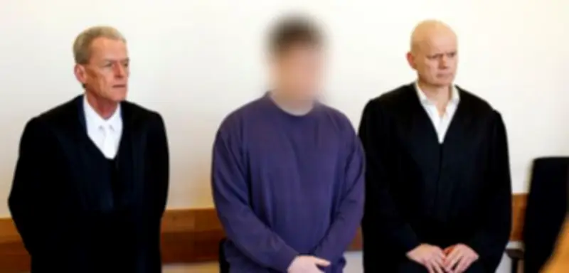 Tödliche Messerattacke in Lemgo: Angeklagter in forensische Psychiatrie eingewiesen