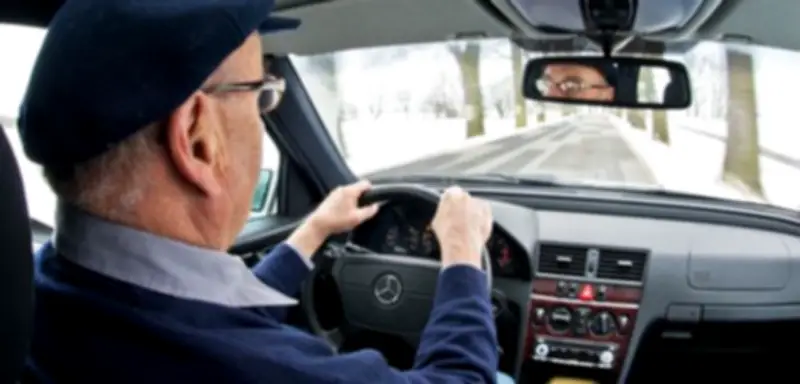 Tödlicher Parkplatzunfall in Gera: Zweites Opfer nach Überrollung durch 88-Jährige gestorben