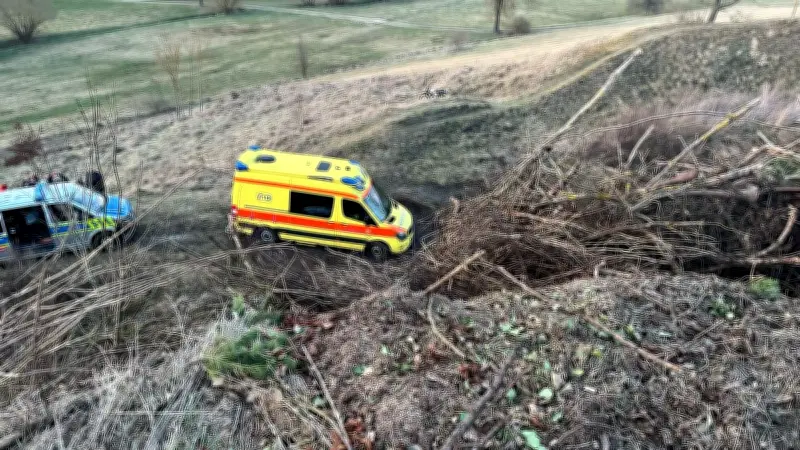 Tödlicher Quad-Unfall in Rotha: 45-Jähriger stürzt acht Meter in die Tiefe