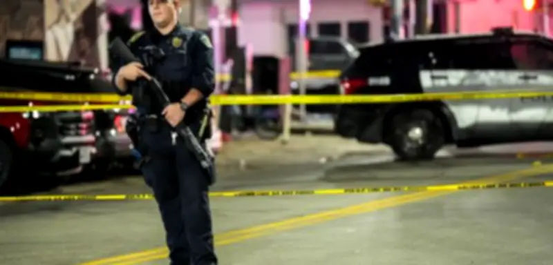 Tödlicher Schusswaffenangriff in Austin: Drei Tote, FBI prüft Terrorbezug