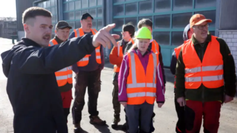 Templiner Sägewerk: Vom Stadtwald-Baum zum globalen Holzprodukt