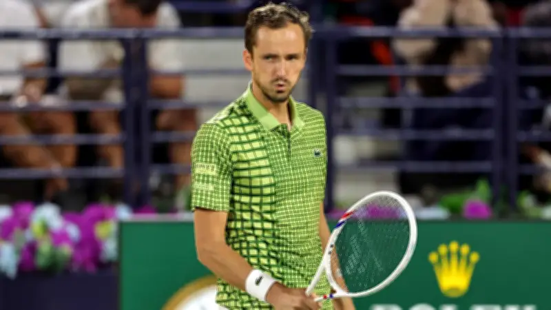 Tennis-Stars in Dubai gestrandet: Russische Profis flüchten per Sonderflug nach Iran-Konflikt