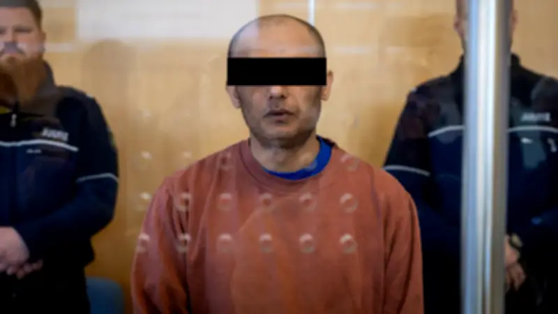 Terrorprozess in Düsseldorf: IS-Kämpfer attackierte fünf Fußball-Fans mit Messer