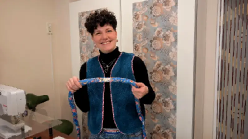 Teterower Unternehmerinnen entwickeln Lockenband für schonendes Styling