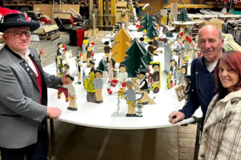 Thaldorfer Weihnachtspyramide wächst: Zimmerermeister erweitert einzigartiges Holzkunstwerk