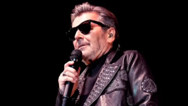 Thomas Anders rockt die Bühne im Lederlook: Modern-Talking-Sänger überrascht mit neuem Image