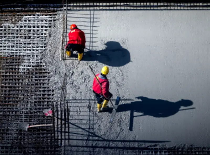 Thüringen: Weniger Beschäftigte leisten mehr Arbeit pro Kopf – Baugewerbe an der Spitze