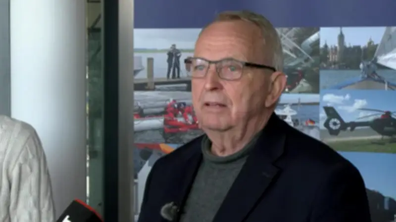 Til Backhaus bestätigt: Sperrgebiet um gestrandeten Wal eingerichtet