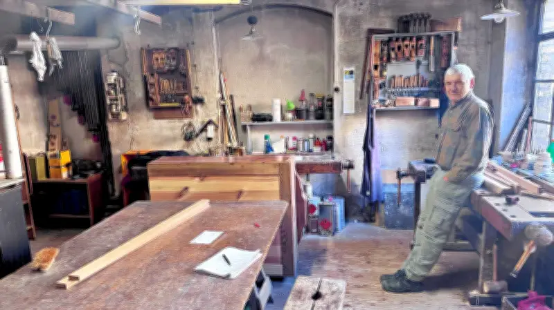 Tischlermeister Thomas Gold: 40 Jahre Gold-Standard in Brehna - Mit 70 noch voller Leidenschaft