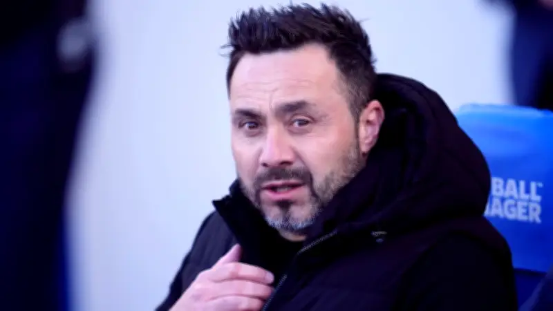 Tottenham Hotspur präsentiert Roberto De Zerbi als dritten Trainer der Saison