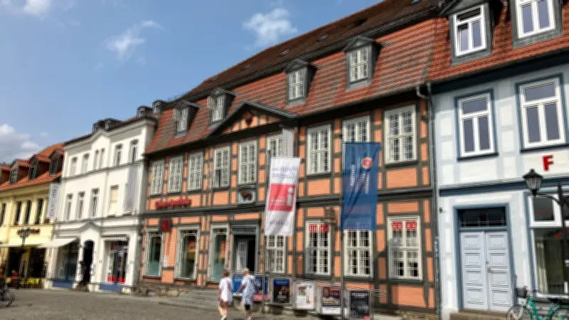 Tourismusverband Mecklenburgische Seenplatte plant Umzug von Röbel nach Waren