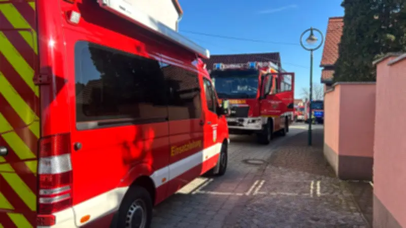 Tragischer Tod in Spergau: Mann stirbt mutmaßlich nach Brand in Wohnhaus