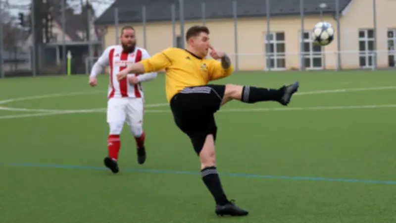 Traktor Pentz startet mit Niederlage und roten Karten in die Fußball-Rückrunde