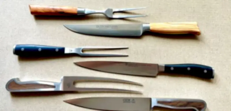 Tranchierbestecke im Test: Drei Solinger Sets im Vergleich für perfekte Bratenscheiben