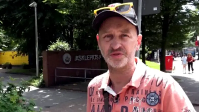 Trauer um TV-Star: „Hartz und herzlich“-Protagonist Oli aus Hamburg mit 55 Jahren verstorben