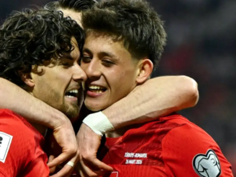 Traumpass von Güler beschert Türkei WM-Hoffnung: Sieg gegen Rumänien im Playoff