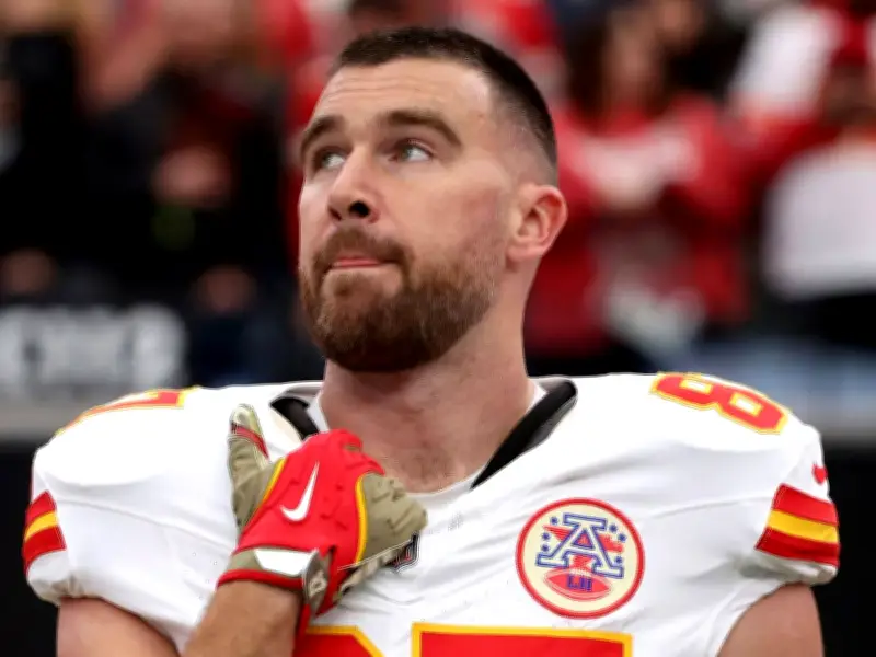Travis Kelce verlängert bei den Kansas City Chiefs: NFL-Star geht in 14. Saison