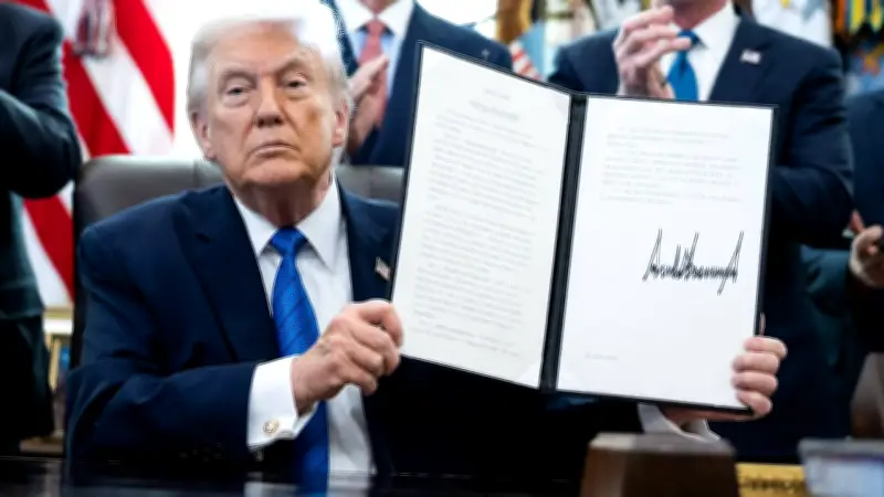 Trump bricht mit 165-jähriger Tradition: Seine Unterschrift ziert künftig US-Dollar-Scheine