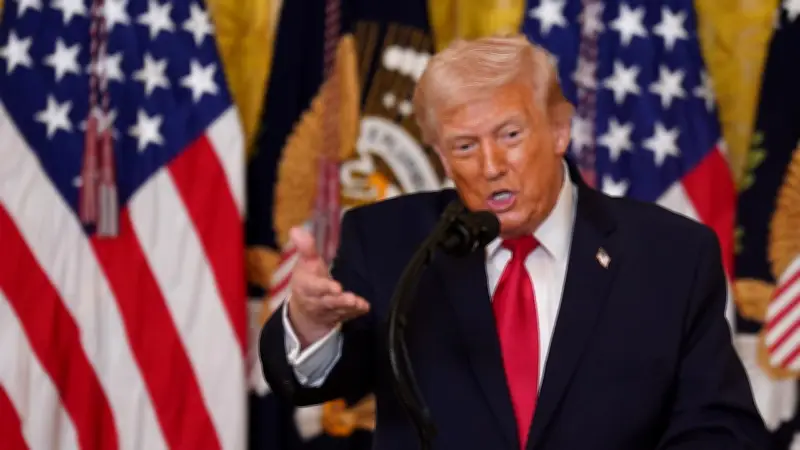 Trump droht Iran erneut: Behauptet Zerstörung der Streitkräfte und unbegrenzte Munition