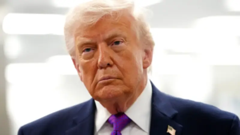 Trump droht Iran mit harten Schlägen - Chamenei schwört Vergeltung für Kriegsopfer