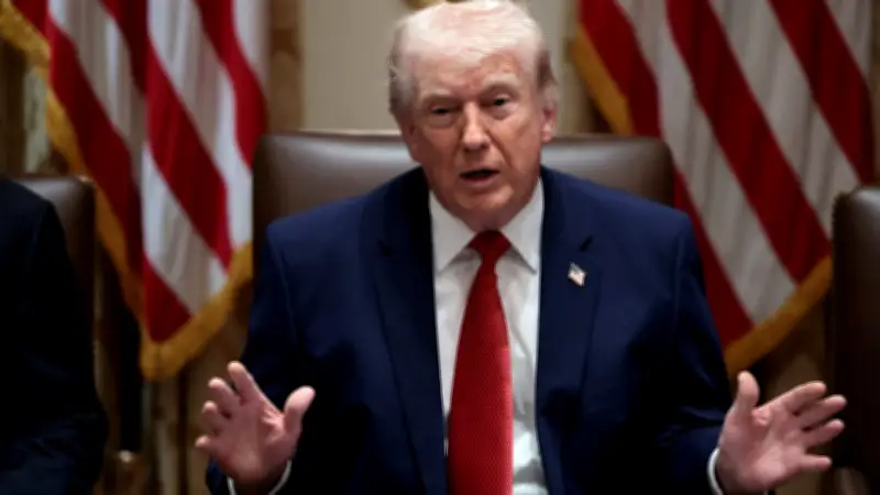 Trump verlängert Ultimatum an Iran: Gespräche über Straße von Hormus laufen positiv