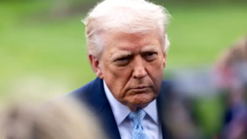 Trumps Ultimatum an Iran: Droht mit Kraftwerksangriffen für Öffnung der Straße von Hormus