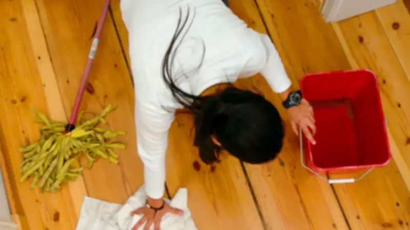 Uckermark: Ausgebrannt im Niedriglohnsektor - Zwei Frauen berichten über toxische Chefs