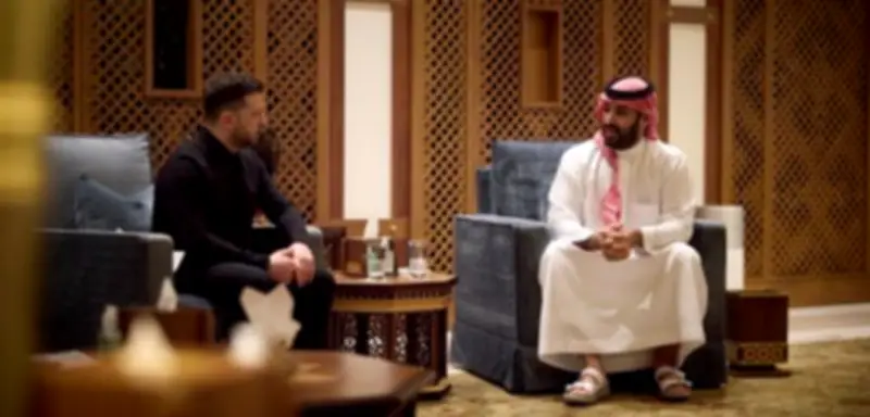 Ukraine und Saudi-Arabien schließen Luftverteidigungsabkommen gegen Drohnen